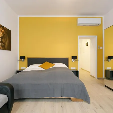 Wf-Apartment Zentral, Trendig & Modern, Westbahnhof Vienna Exterior photo