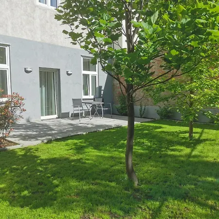 Wf-Apartment Zentral, Trendig & Modern, Westbahnhof Vienna Exterior photo