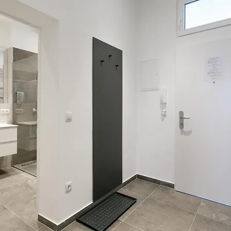 Wf-Apartment Zentral, Trendig & Modern, Westbahnhof Vienna Exterior photo
