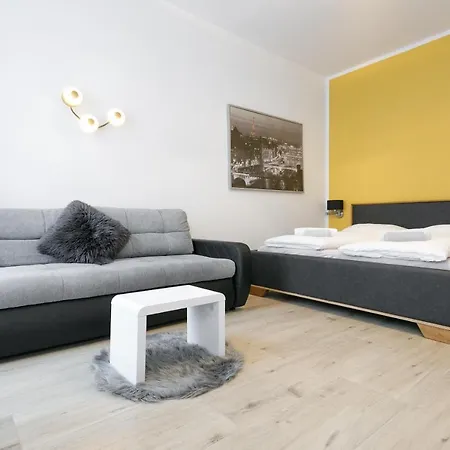 Wf-Apartment Zentral, Trendig & Modern, Westbahnhof Vienna Exterior photo